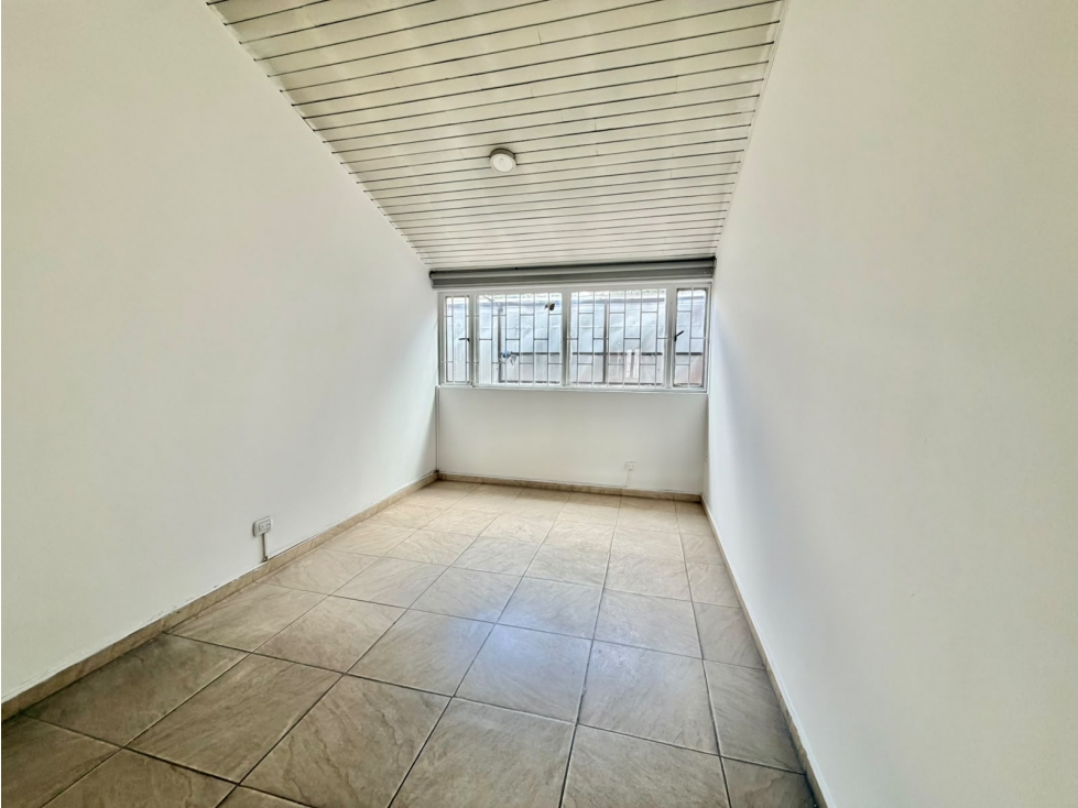 OFICINA EN ARR. San Martín - 250mts, 2 bañs, $5,8M — foto 3