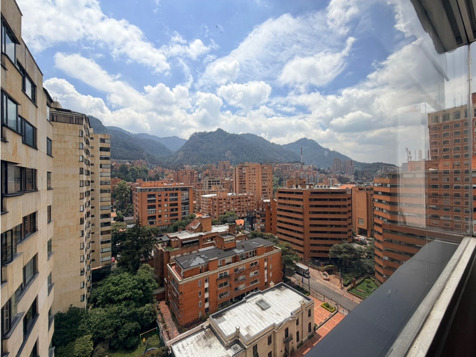 VENTA- RosalesBajo, 181 mts, 3 habs, 2.5 baños, $1.730 M