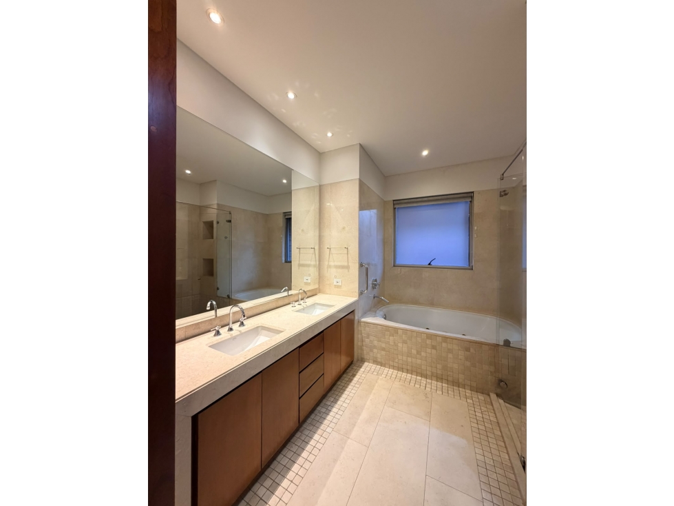 CHICÓ MUSEO - ARRIENDO, 340Mts, 3 habs, 3.5 baños, $23M.+ Admin — foto 6