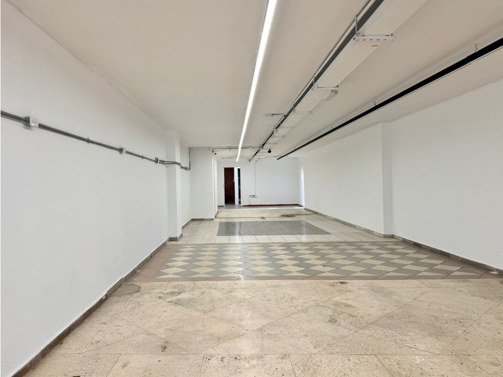 ARRIENDO de LOCAL-Chicó Norte,148.85mts, 1 baño, 10.5M+admin+IVA — foto 5