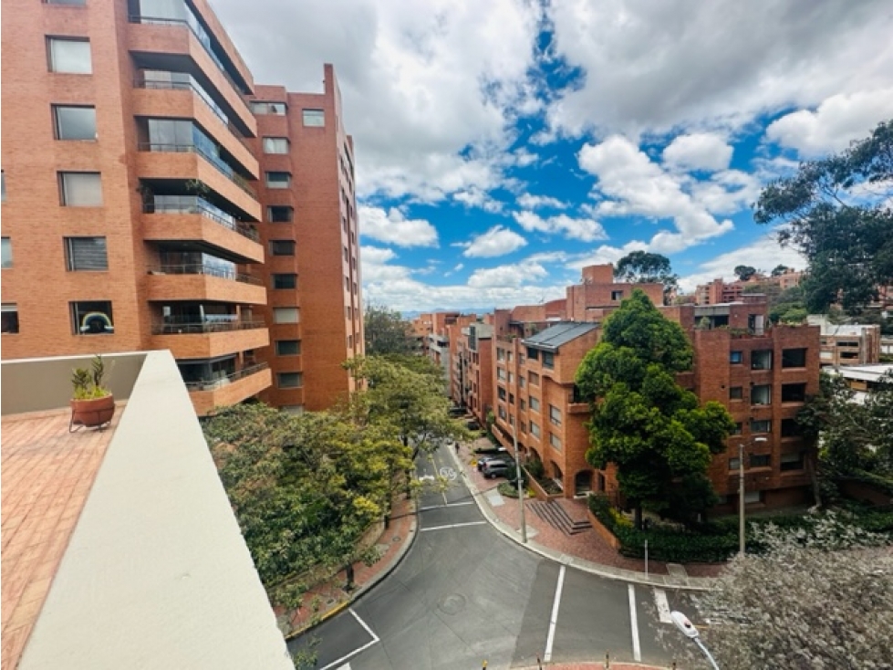 ROSALES BAJO QUEBRADA DE LA VIEJA - VENTA!!! 4 habs, 4.5 baños. — foto 3