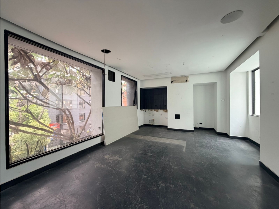 OFICINA EN ARRIENDO/ROSALES - 46mts+15mts (Pasillo), $7,5M — foto 4