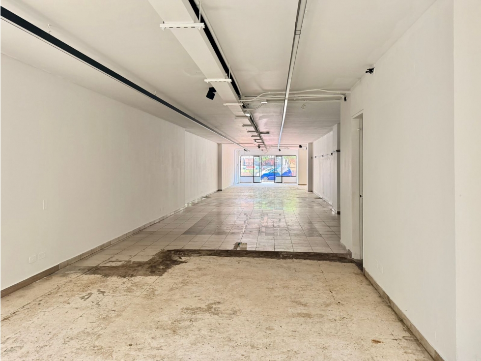 VENTA de LOCAL-Chicó Norte, 148.85mts, 1 baño, 1.78M+admin+IVA — foto 4