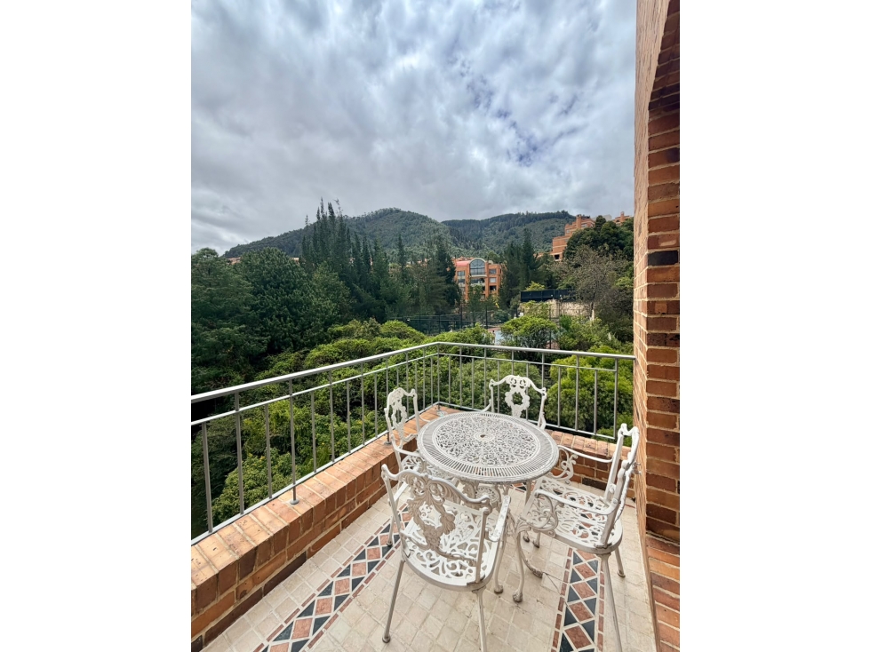 VENTA-STA BÁRBARA ALTA, 438m+85m (Terraza), 3 habs, 4 bañs, $4.200 MM — foto 4