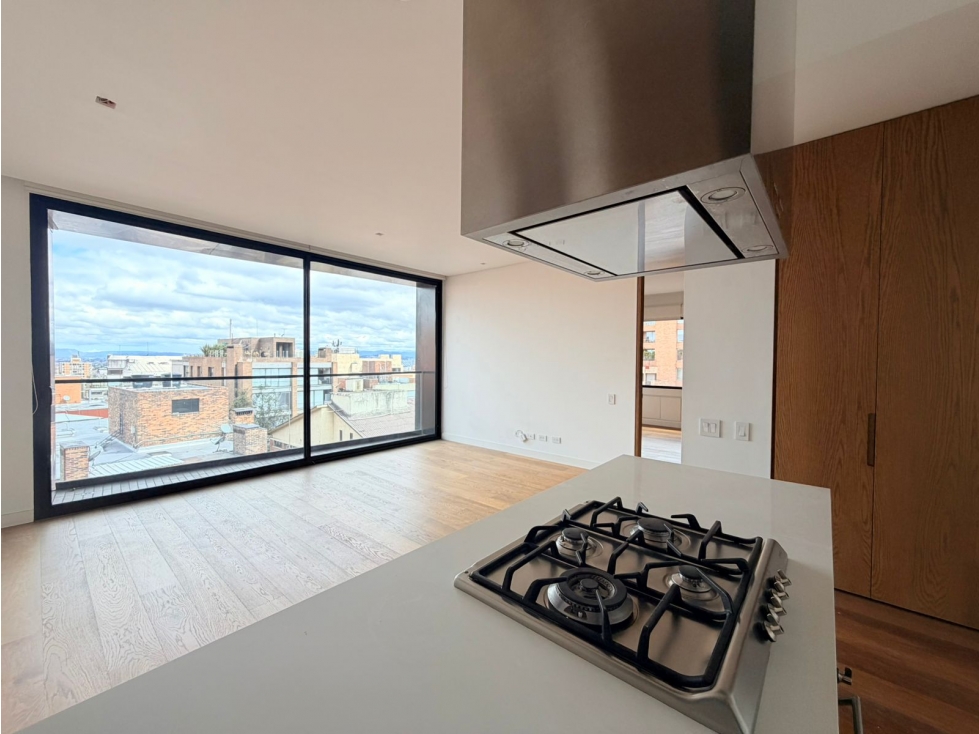 ROSALES BELLAVISTA - ARRIENDO, 2habs, 2.5bñ, 110mts, $8.5M+ Admin