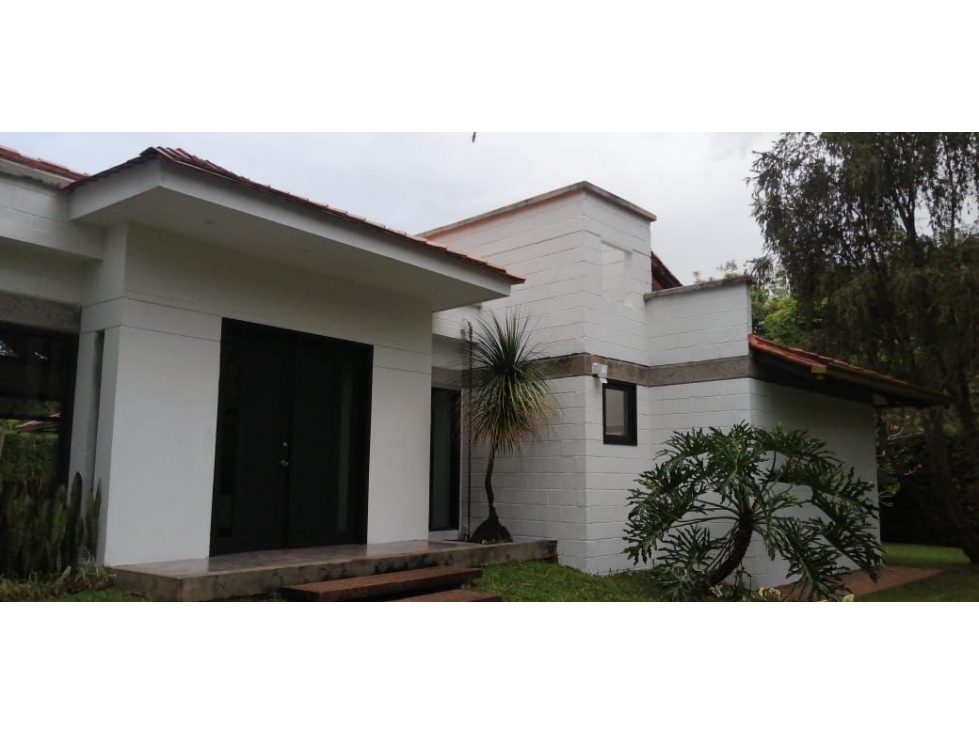 SE VENDE CASA CAMPESTRE SECTOR EL TIGRE CERRITOS