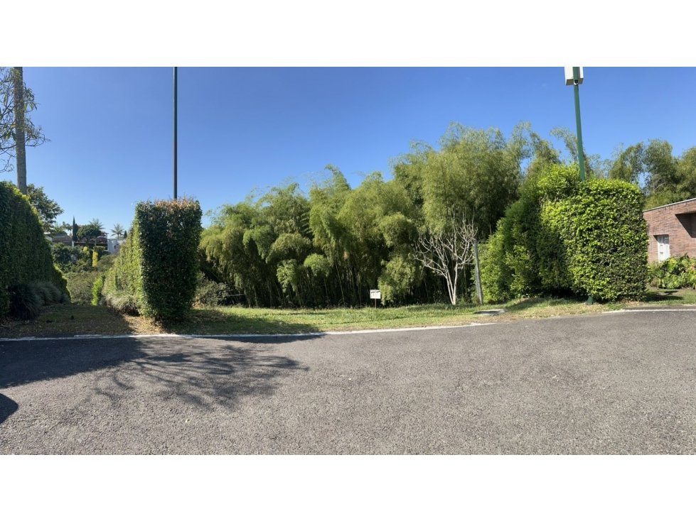 LOTE EN CONDOMINIO-CERRITOS