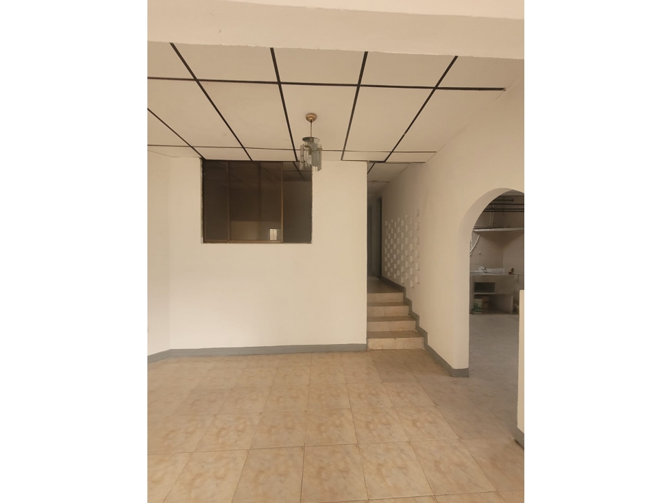 ¡Amplia casa familiar en venta en Barrio PÃ­zamo, Kennedy! — foto 4