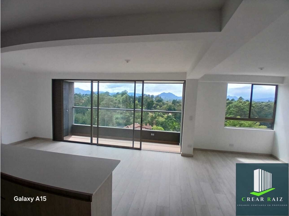 Apartamento en arriendo en Rionegro, sector San Antonio — foto 3