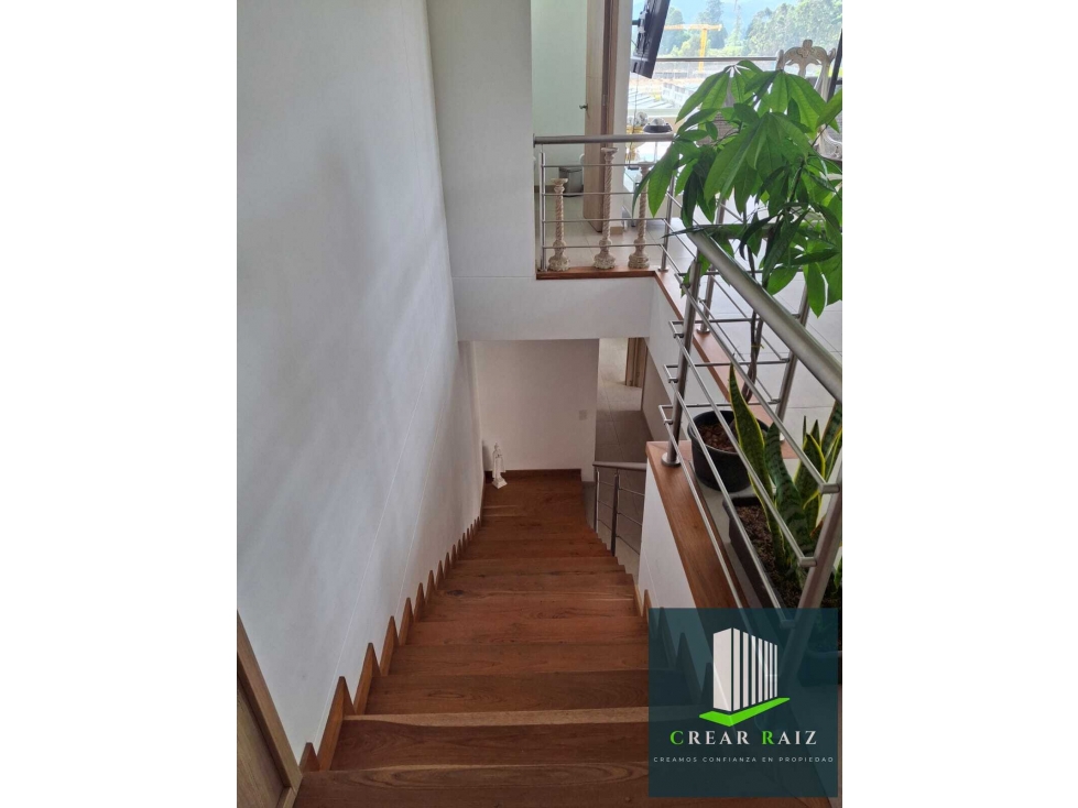 Se vende apartamento dúplex sector Barro Blanco - 4