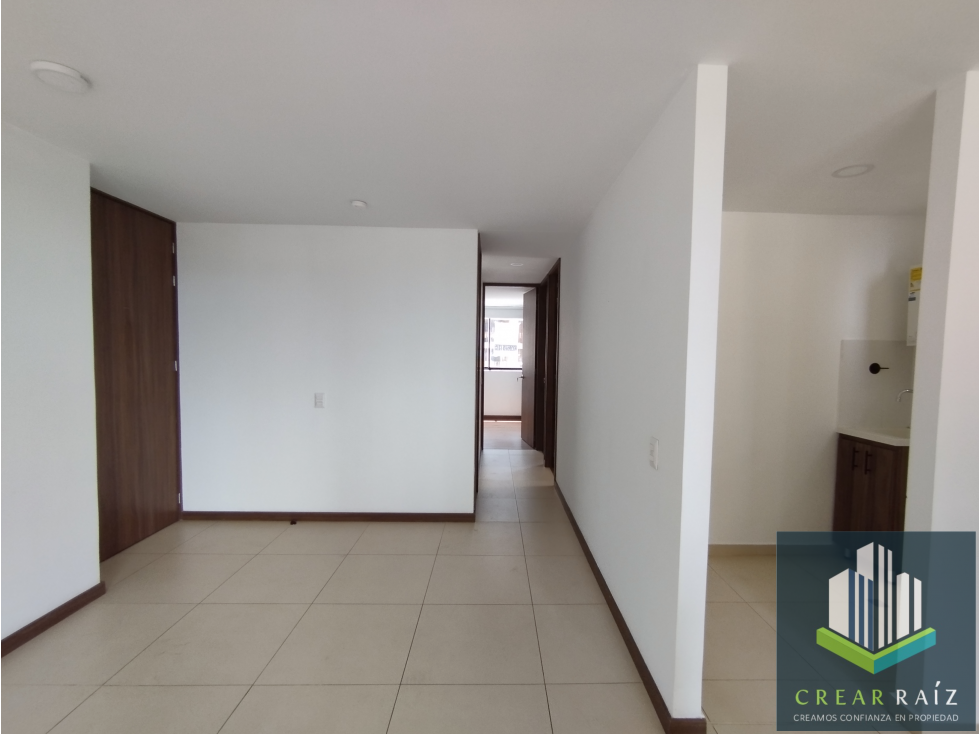 Arriendo apartamento en Rionegro sector San Antonio — foto 2