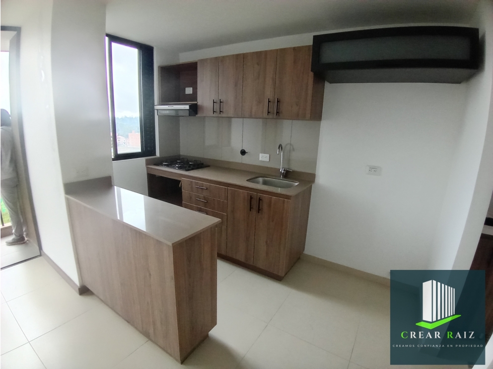 Apartamento en arriendo en sector San Antonio de Pereira — foto 3
