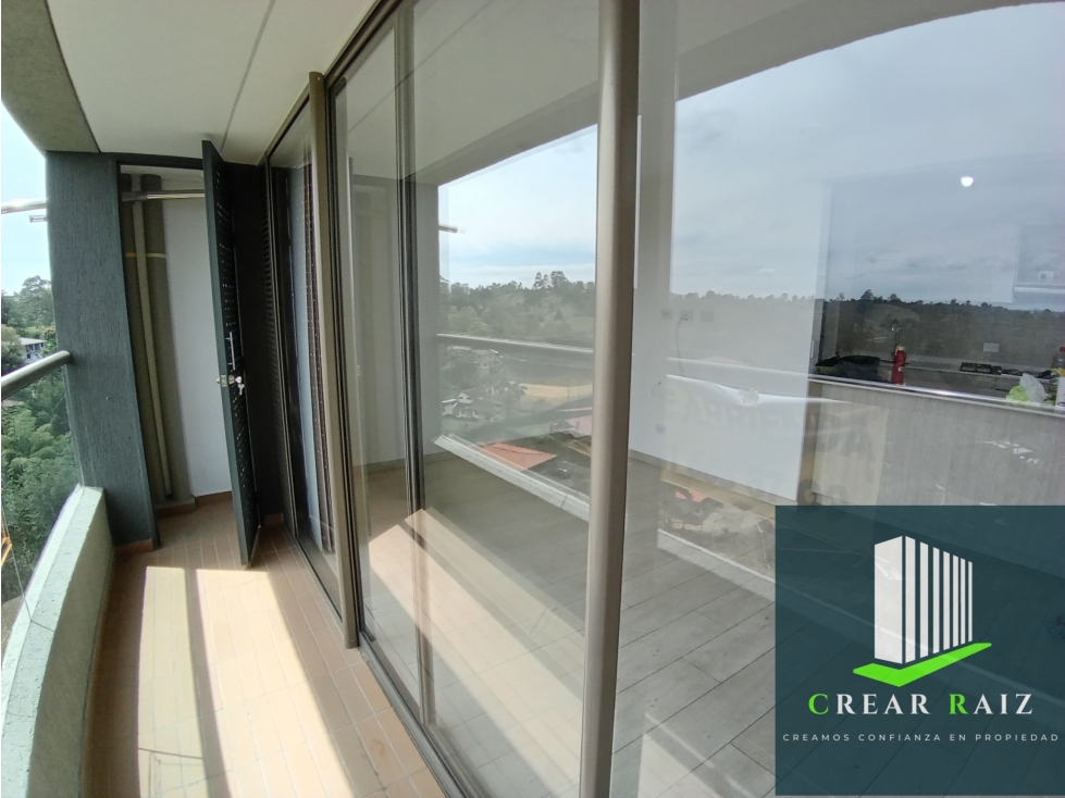 Apartamento en arriendo en sector San antonio Rionegro — foto 2