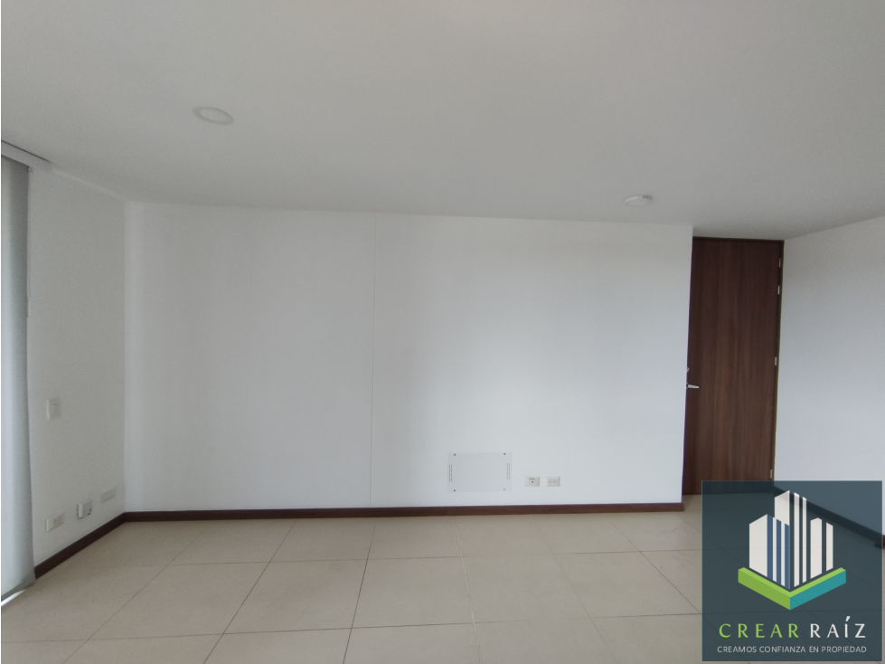 Arriendo apartamento en Rionegro sector San Antonio — foto 3