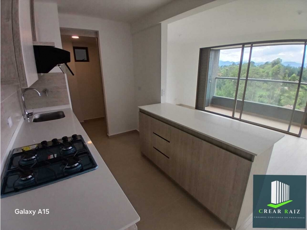 Apartamento en arriendo en Rionegro, sector San Antonio — foto 3