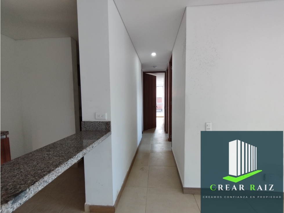 Arriendo o vendo apartamento en San Antonio, Rionegro — foto 6