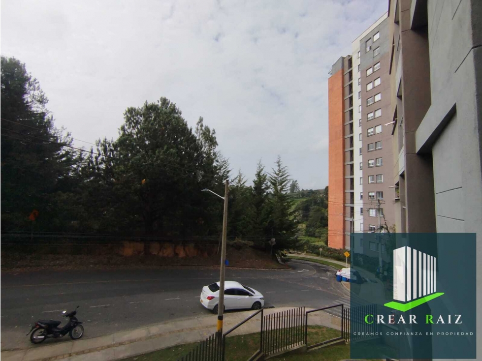 SE ARRIENDA APARTAMENTO EN RIONEGRO SECTOR LOS COLEGIOS (OJO DE AGUA)