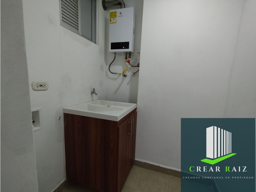 Arriendo o vendo apartamento en San Antonio, Rionegro — foto 5
