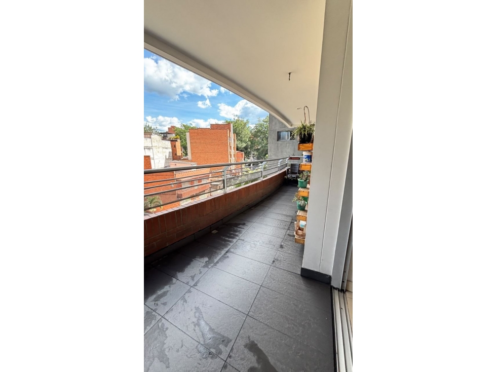 Apartamento Amplio en Venta en Laureles, Primer Parque 153 m² — foto 3