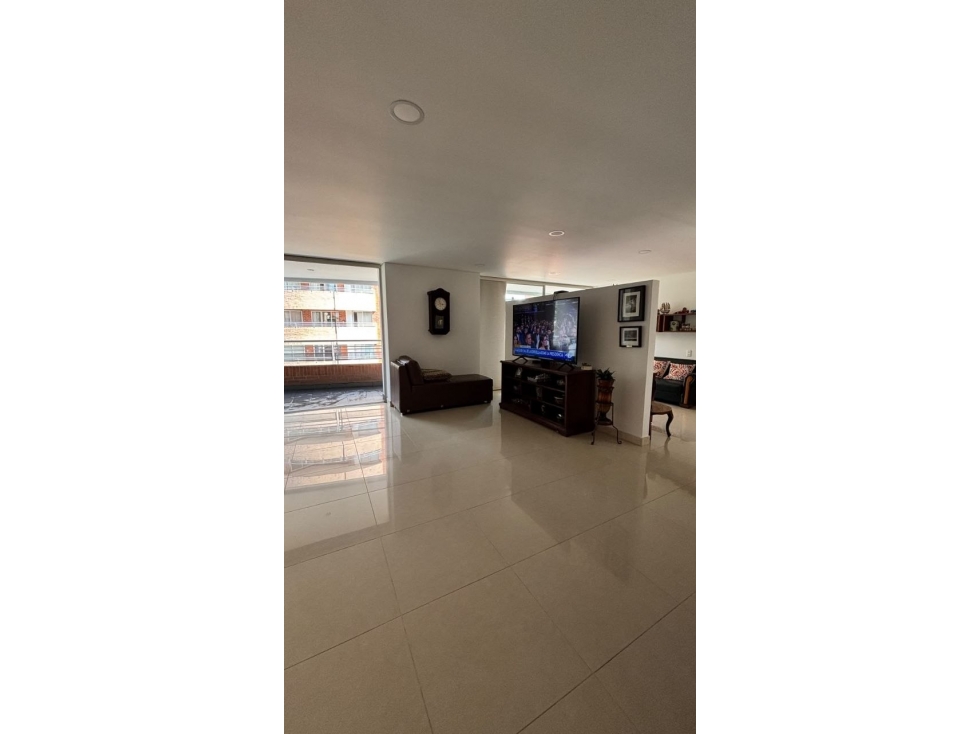 Apartamento Amplio en Venta en Laureles, Primer Parque 153 m² — foto 4