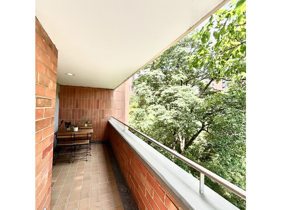 VENDO APARTAMENTO AMPLIO EXCELENTE INVERSION SECTOR VIZCAYA PROVENZA — foto 2