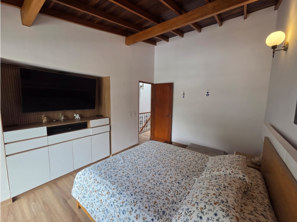 VENDO EXCLUSIVA CASA REMODELA EN BELEN CERCA ARKADIA — foto 6