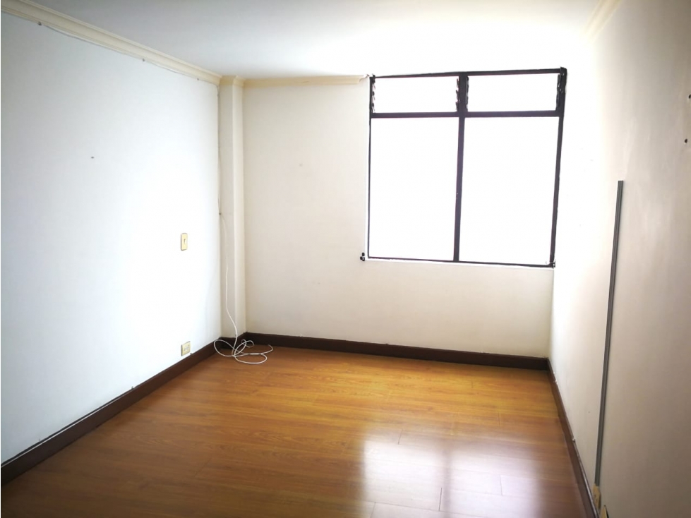 APARTAMENTO EN VENTA LAURELES