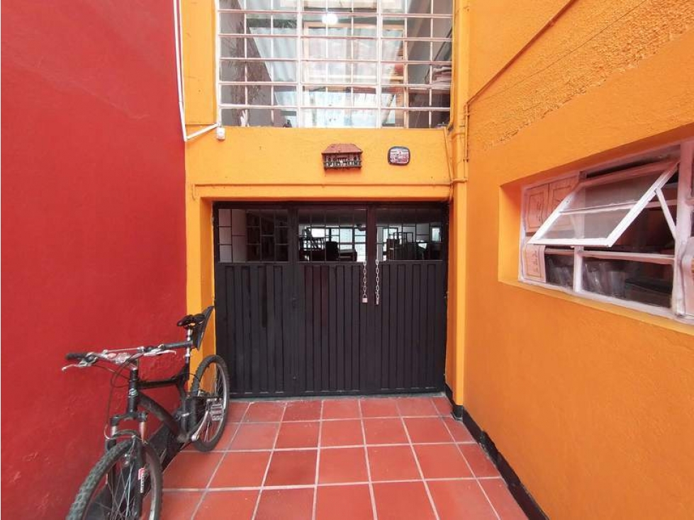 SE VENDE CASA EN LA SOLEDAD, TEUSAQUILLO BOGOTÁ — foto 2