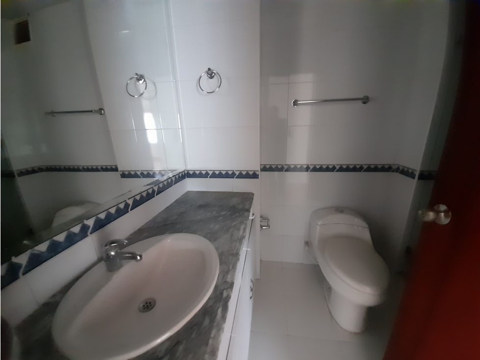 VENDO APARTAMENTO EN SANTA BÁRBARA 122 MT2 — foto 2
