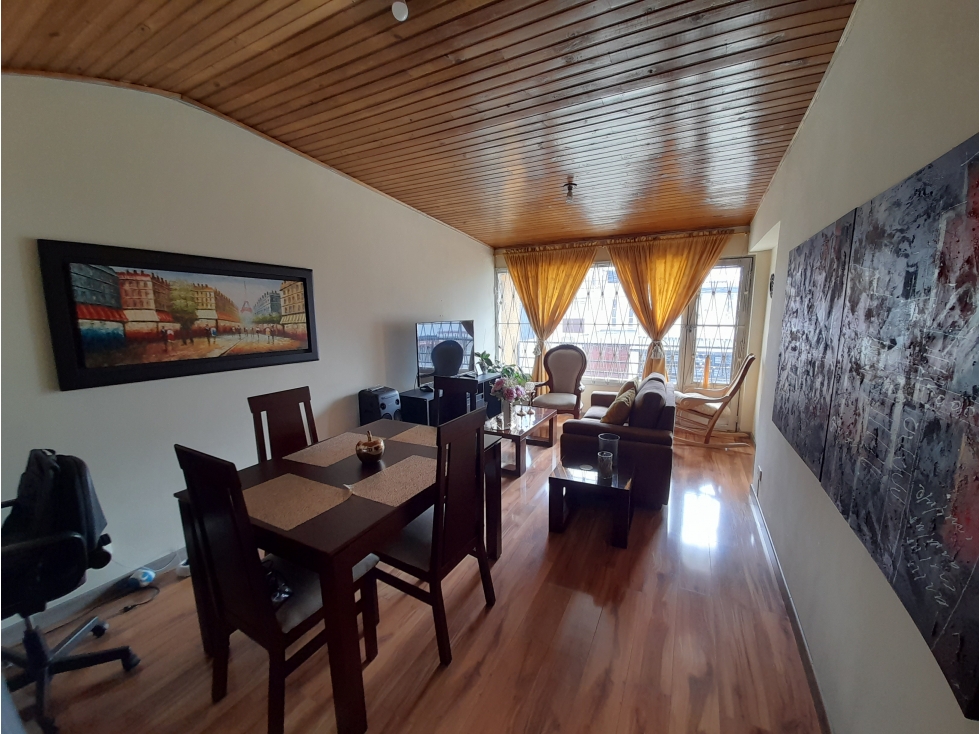 VENDO CASA EN EL BARRIO EUROPA - 3