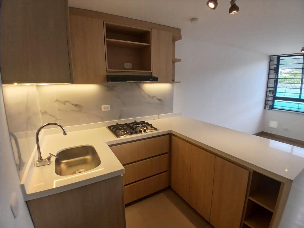 ARRIENDO APARTAMENTO EN LA CIUDADELA LA SALLE, BOGOTÁ — foto 3