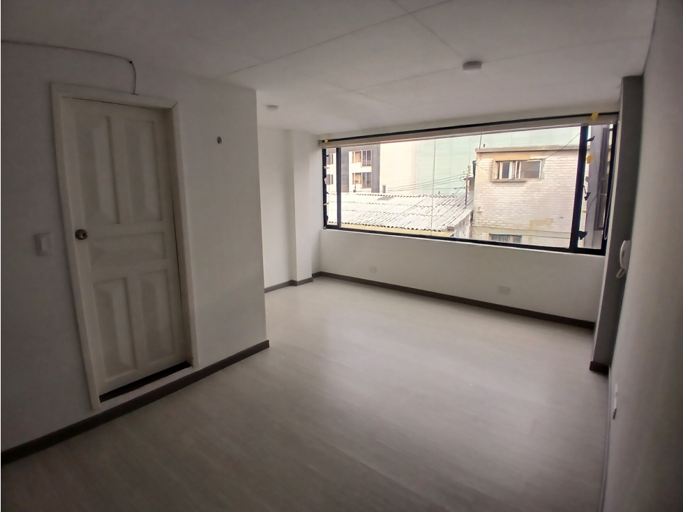 ARRIENDO APARTAESTUDIO EN EL LAGO, ESPARTILLAL — foto 3
