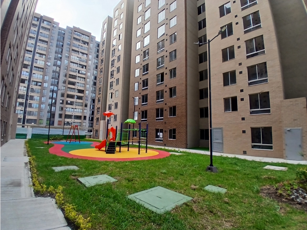 ARRIENDO APARTAMENTO EN SAN JOSE DE BAVARIA, BOGOTÁ — foto 3