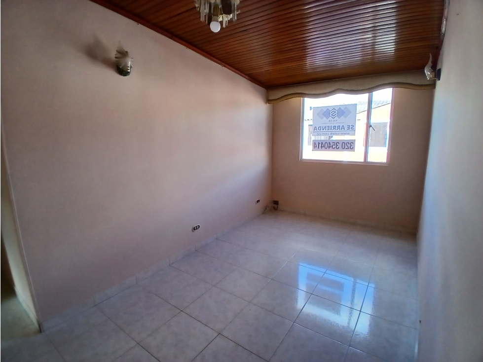ARRIENDO APARTAMENTO EN CIUDAD ROMA, BOGOTÁ — foto 3