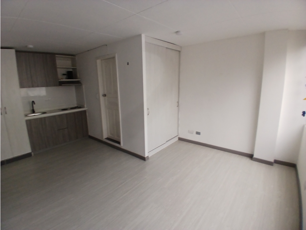 ARRIENDO APARTAESTUDIO EN EL LAGO, ESPARTILLAL — foto 4