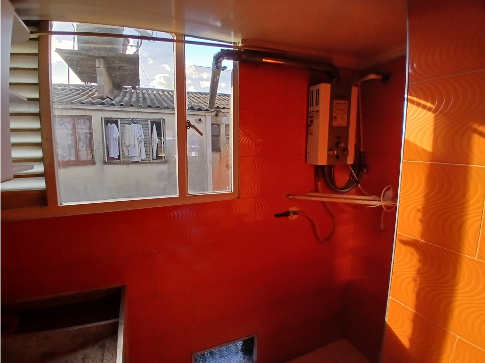 ARRIENDO APARTAMENTO EN CIUDAD ROMA, BOGOTÁ — foto 6