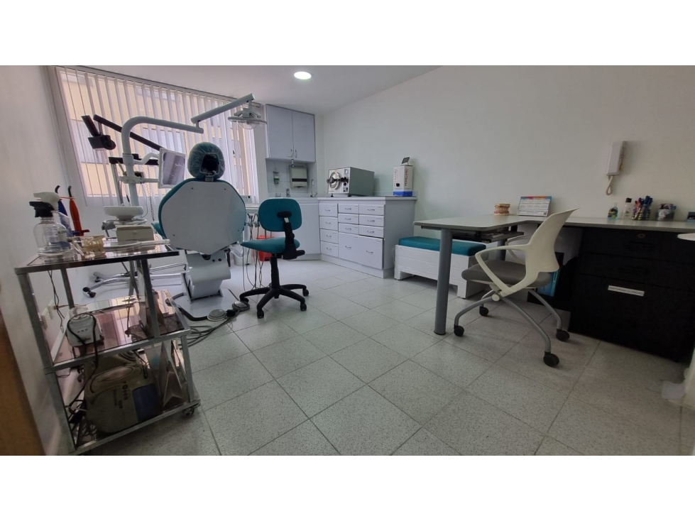 CONSULTORIO ODONTOLOGICO - FRENTE A LA CLINICA PALERMO — foto 2
