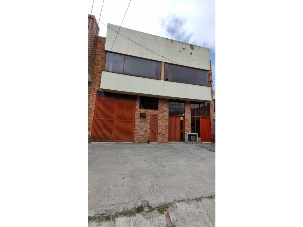 SE VENDE BODEGA- INDUSTRIAL - 1