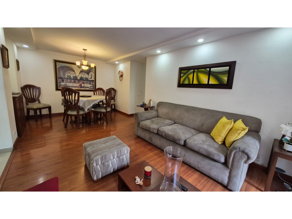 SE VENDE HERMOSO APARTAMENTO CHAPINERO ALTO