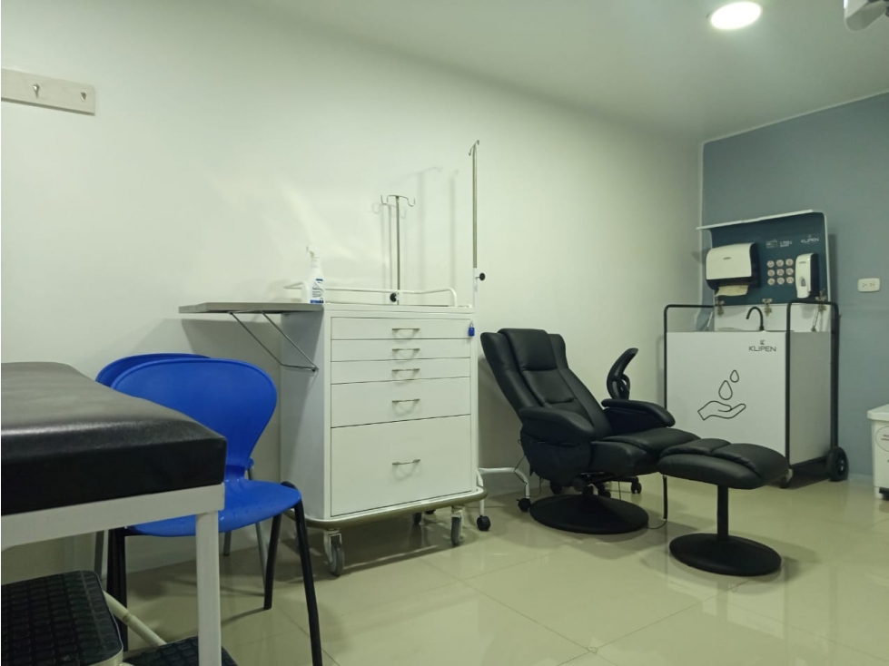 Consultorio en arrendamiento - Versalles - Manizales