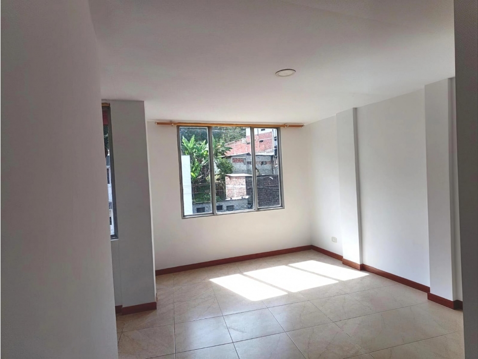 Apartamento en arrendamiento - Alcazares - Manizales — foto 2