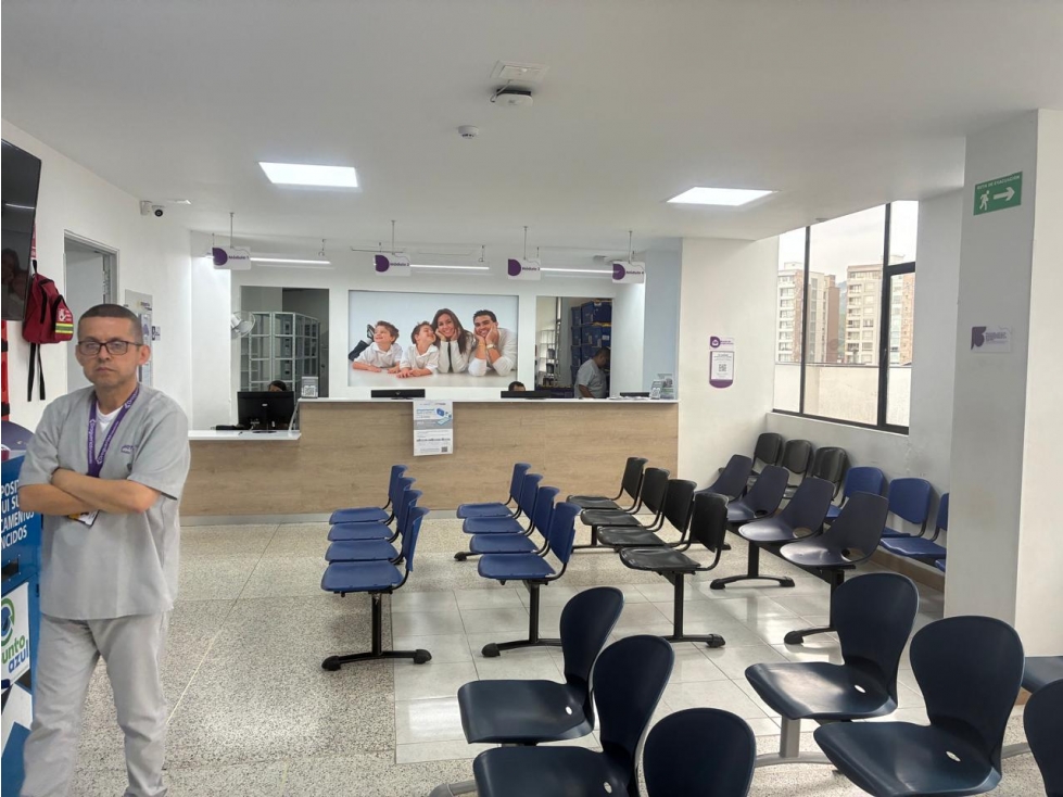 Local en arrendamiento - Av. santander - Manizales