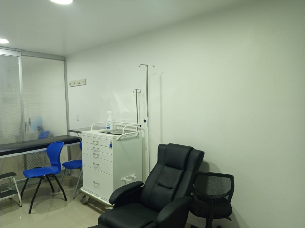 Consultorio en arrendamiento - Versalles - Manizales — foto 3