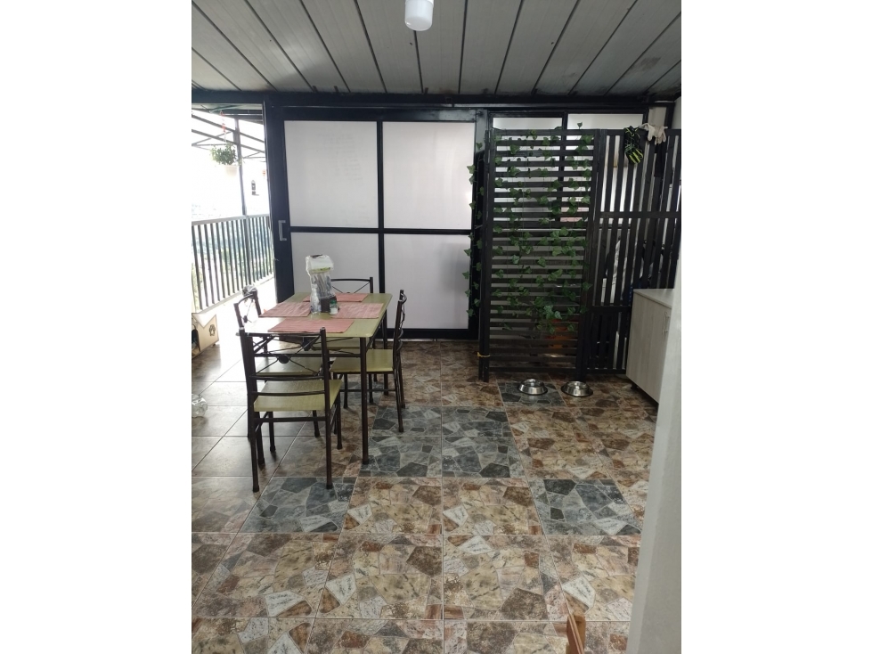 Casa con renta - EL Topacio - Manizales — foto 2