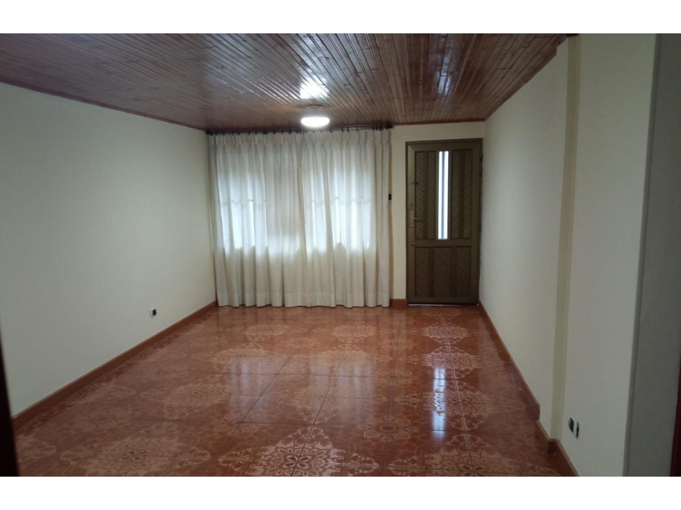 Casa en venta - Alcázares - Manizales — foto 2