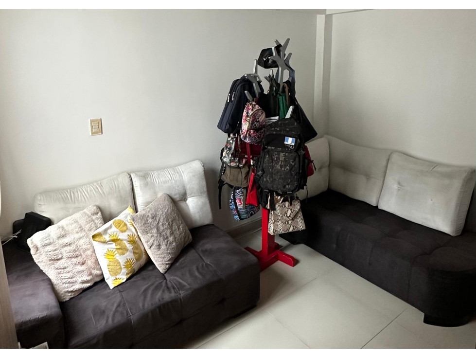 Casa en venta - Alcázares - Manizales — foto 2