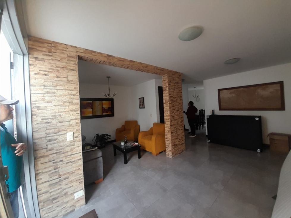 Casa en venta - Altos de Granada - Manizales