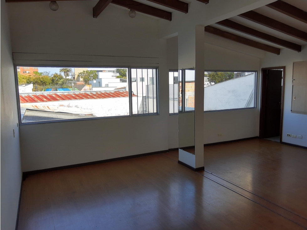 Casa comercial en arrendamiento- las palmas - Manizales - 1