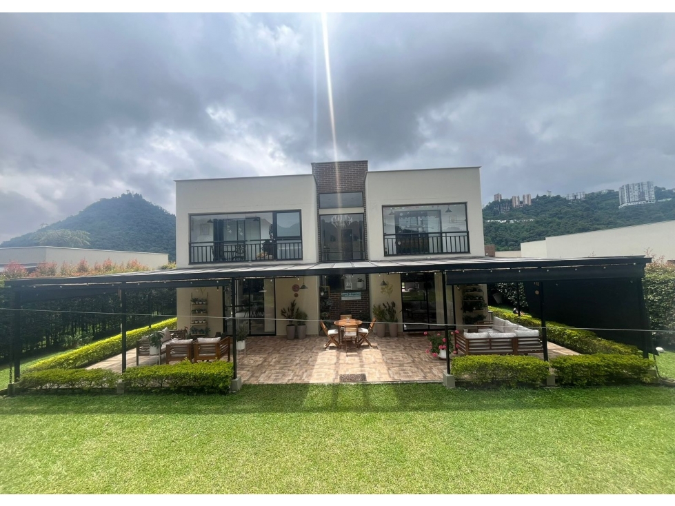 Casa campestre en venta - La Florida - Villamaría