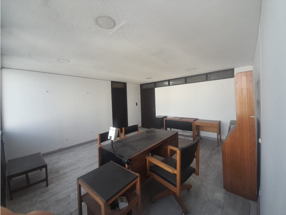 Oficina en arrendamiento - Centro - Manizales